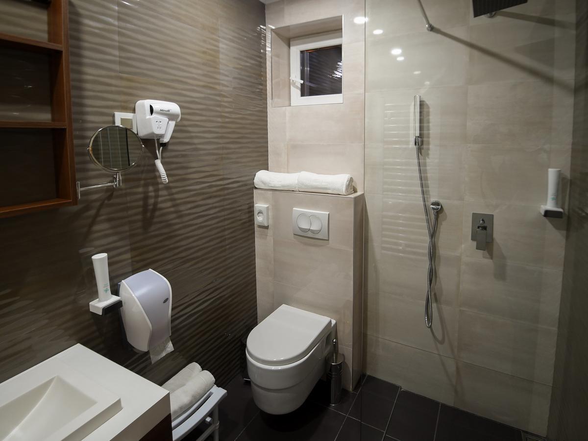 Hotel Ideo Lux Nis Luaran gambar