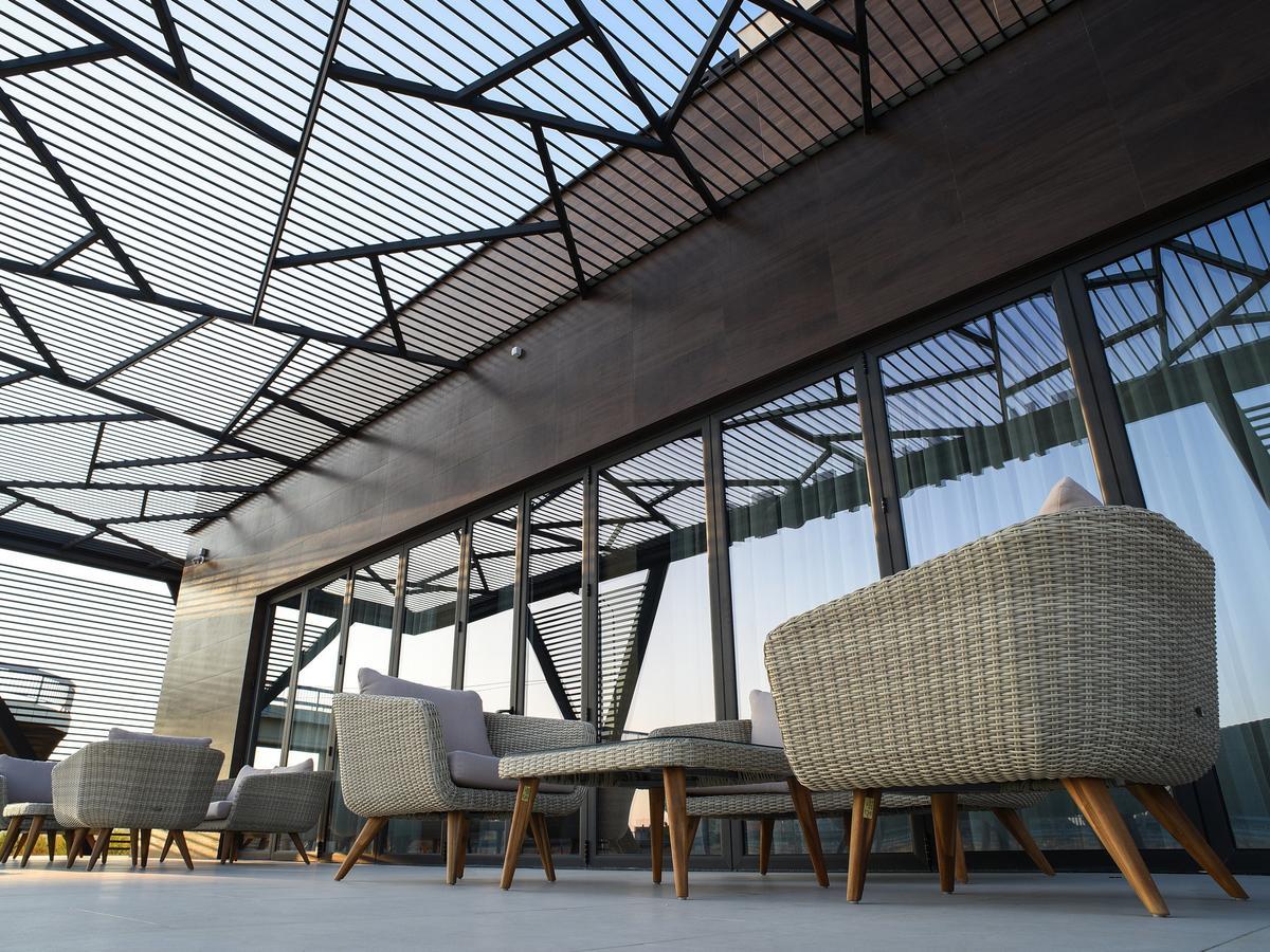 Hotel Ideo Lux Nis Luaran gambar