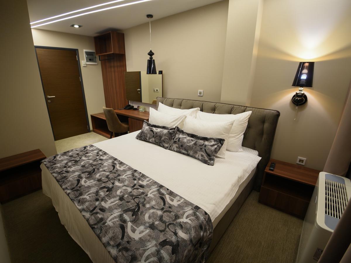 Hotel Ideo Lux Nis Luaran gambar